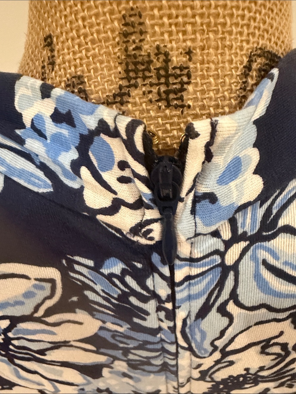 Lilly Pulitzer Wisteria elbow sleeve Maxi Dress in Low Tide Navy Bouquet all Day - Picture 9 of 13